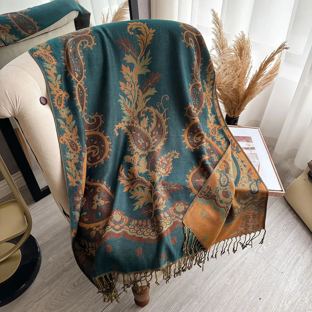 2025 Women Scarf Luxury Bohemian Style Shawl Jacquard Paisley Pattern Designer Tassel Blanket Design Lady Muslim Hijab Pashmina