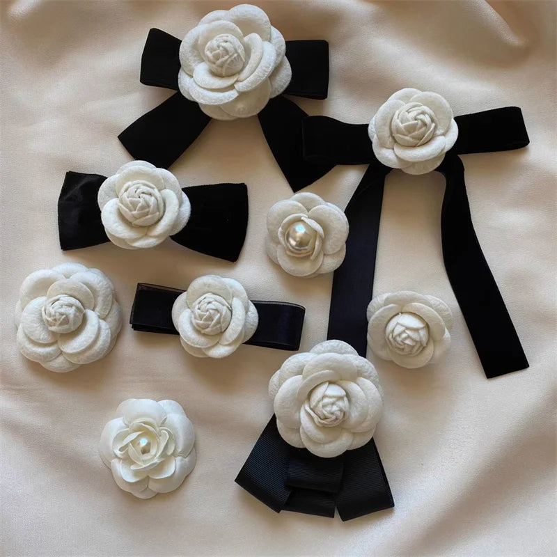 New Fabric Camellia Flower Brooch Velvet Bow Tie Ladies College Style Shirt Collar Pins Vintage Wedding Party Brooches For Women