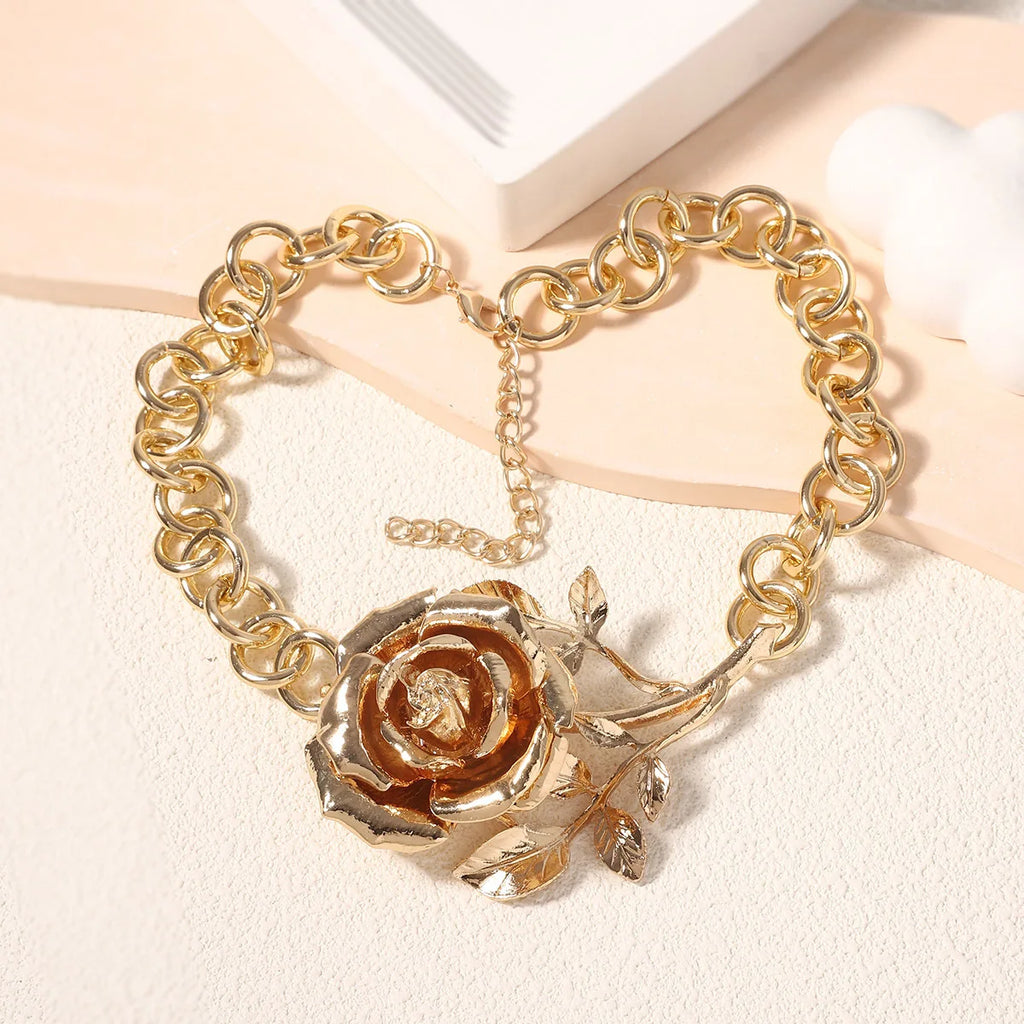 INS New Exaggerated Heavy Metal Wind Rose Pendant Necklace Bold Hip Hop Party Jewelry for Women