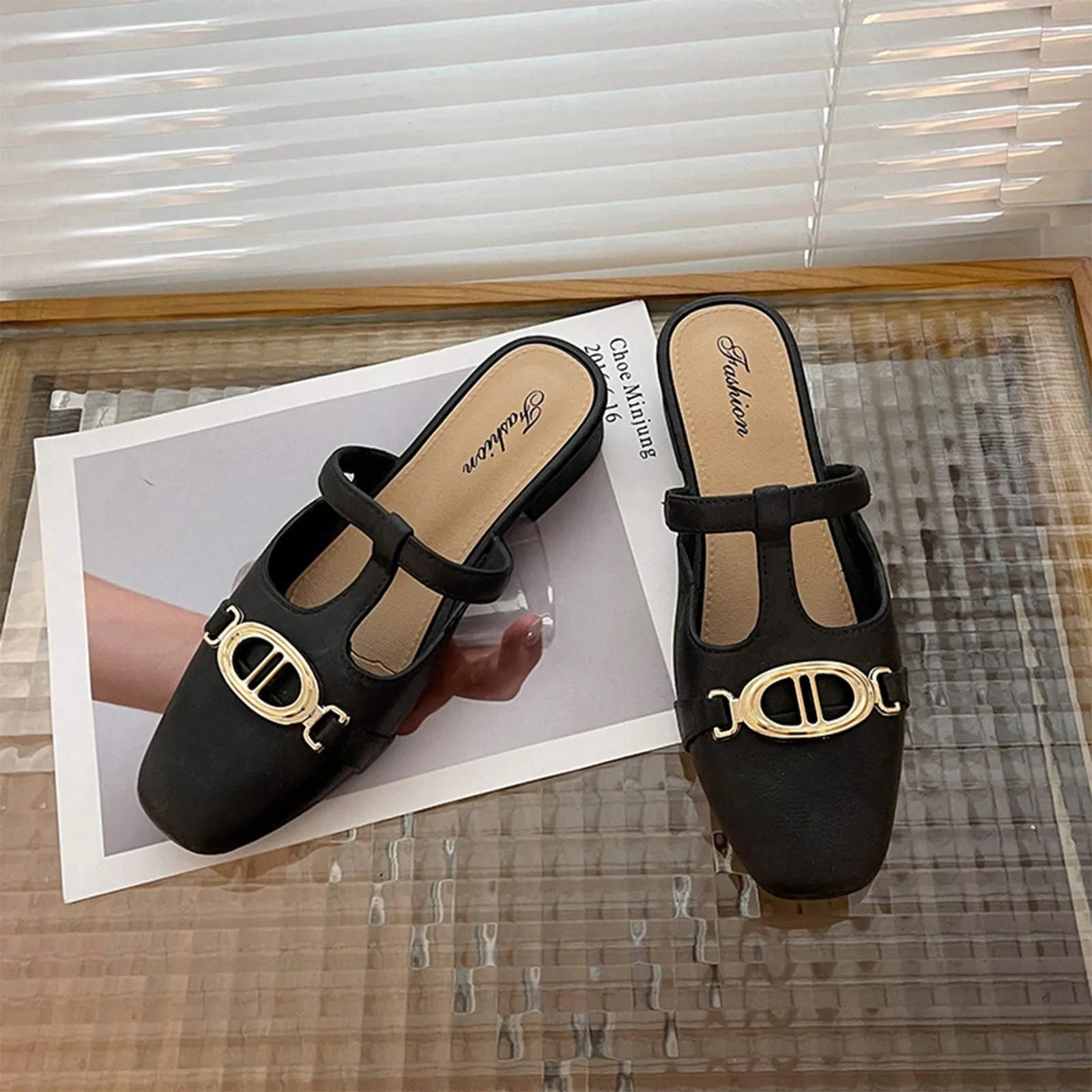 Fashion Summer Sandals Women Low Heel Retro Luxury Metal  Women's Shoes Wear-resistant Daily Walk Slippers