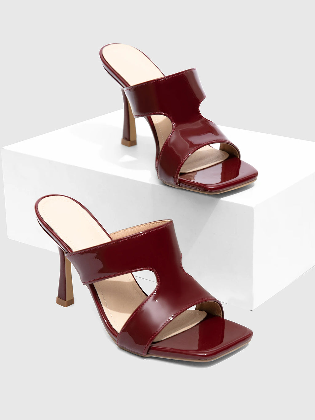 Women's New Sandals Black High Heeled Sandals High-Quality Pu Leather Fashion Simple and Elegant Outing Party Work Clothing Slin