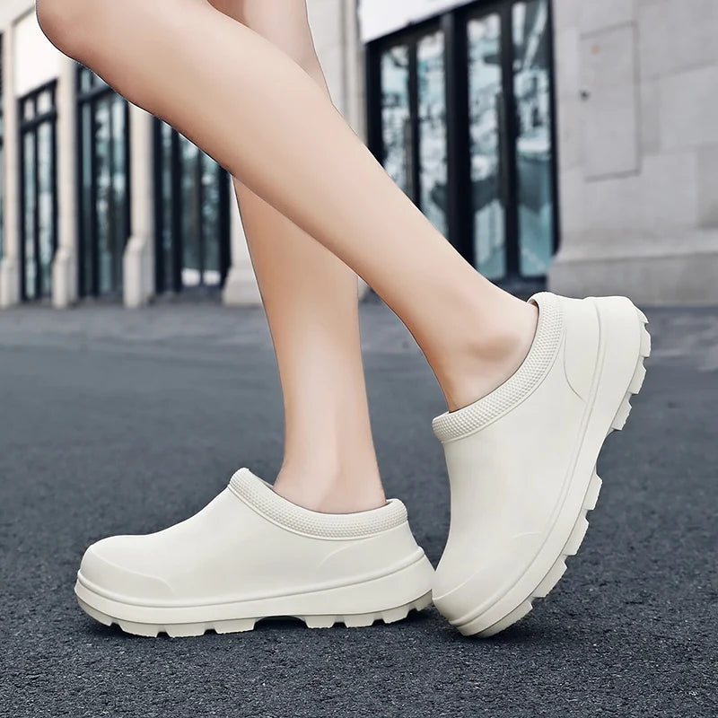 2025 Men Chef Shoes Women Non-slip Waterproof Oil-proof Kitchen Shoes Nurse shoes Work Shoes For Master Restaurant Sandal