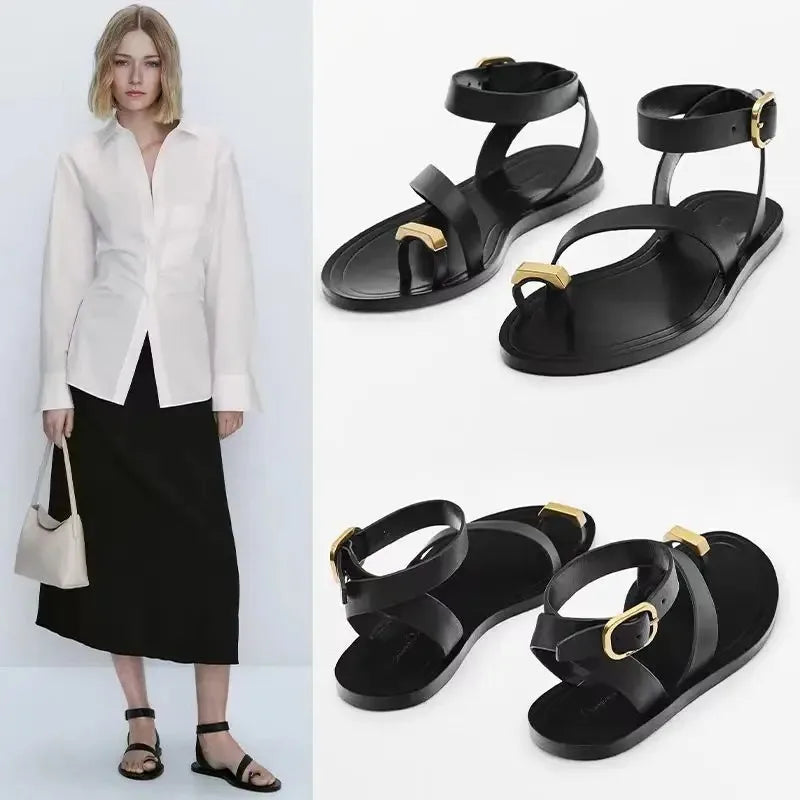 2025 Fashion Women's Beach Sandals Leather Flat Clip Toe Metal Decoration Fashion Sandals Comfortable Autumn