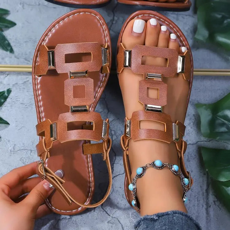 2025 Round Headed Leather Ladies' Sandals Flat Casual Beach Shoes Comfortable Footwear with Metal Decoration for Women