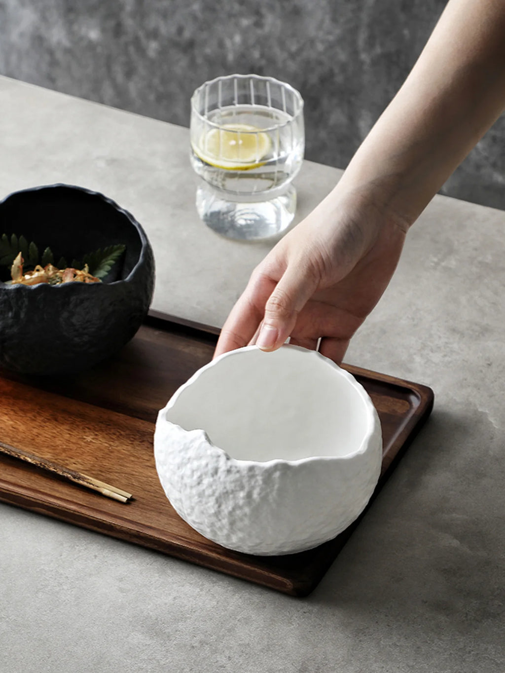 1Pc Asymmetrical Eggshell Bowl, High-End Dessert Bowl, Ceramic Tableware, Yogurt Bowl, Exquisite Creative Cold Dish Bowl, Salad Bowl for Home Decoration, Home Daily Use, Breakfast Oatmeal Bowl, Light Salad Bowl, Gift Giving