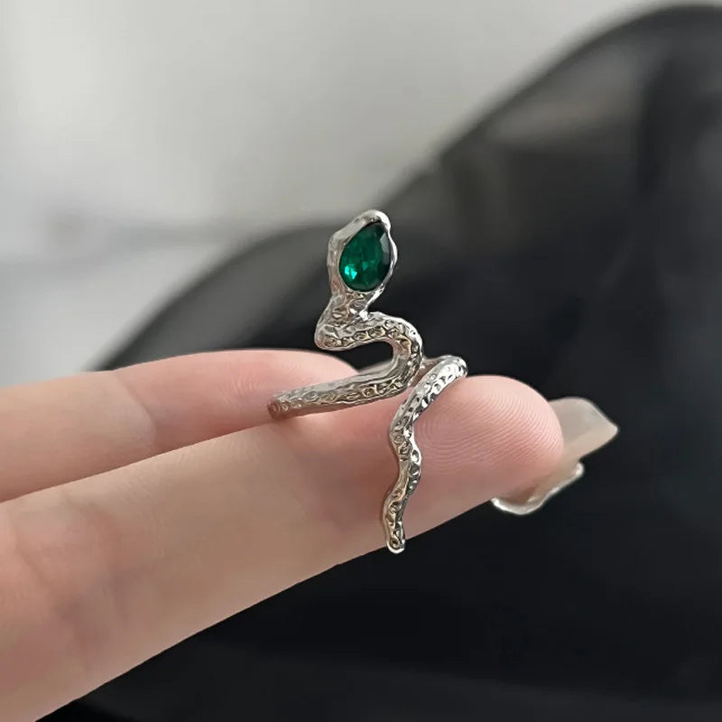 New Fashionable And Minimalist Snake Shaped Women's Personalized Spirit Snake Ring Adjustable Jewelry Wholesale