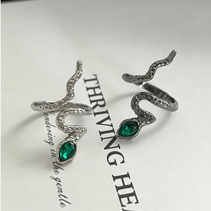New Fashionable And Minimalist Snake Shaped Women's Personalized Spirit Snake Ring Adjustable Jewelry Wholesale