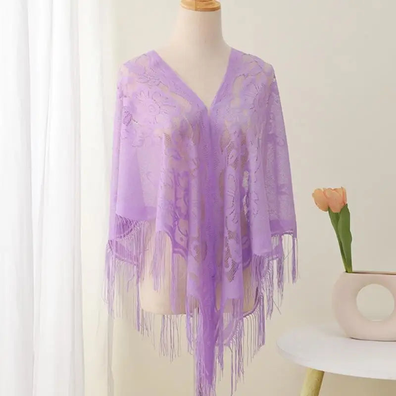 15YC Stylish Lace Ponchos with Fringed Edges Multiuse Shawl for Various Outfit Eye Catching Sunproof Triangle Shoulder Wrap