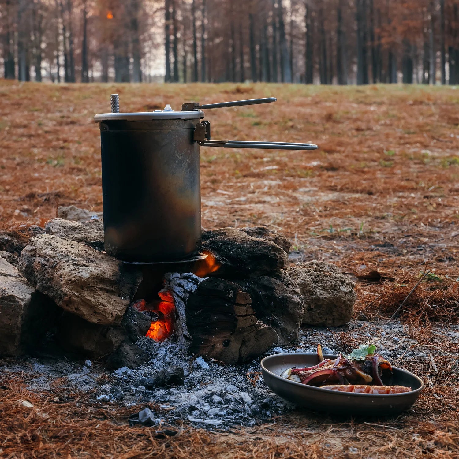 Keith Outdoor Titanium Plateau Pressure Cooker 1.8L Picnic Stew Pot Set Cooking Tool