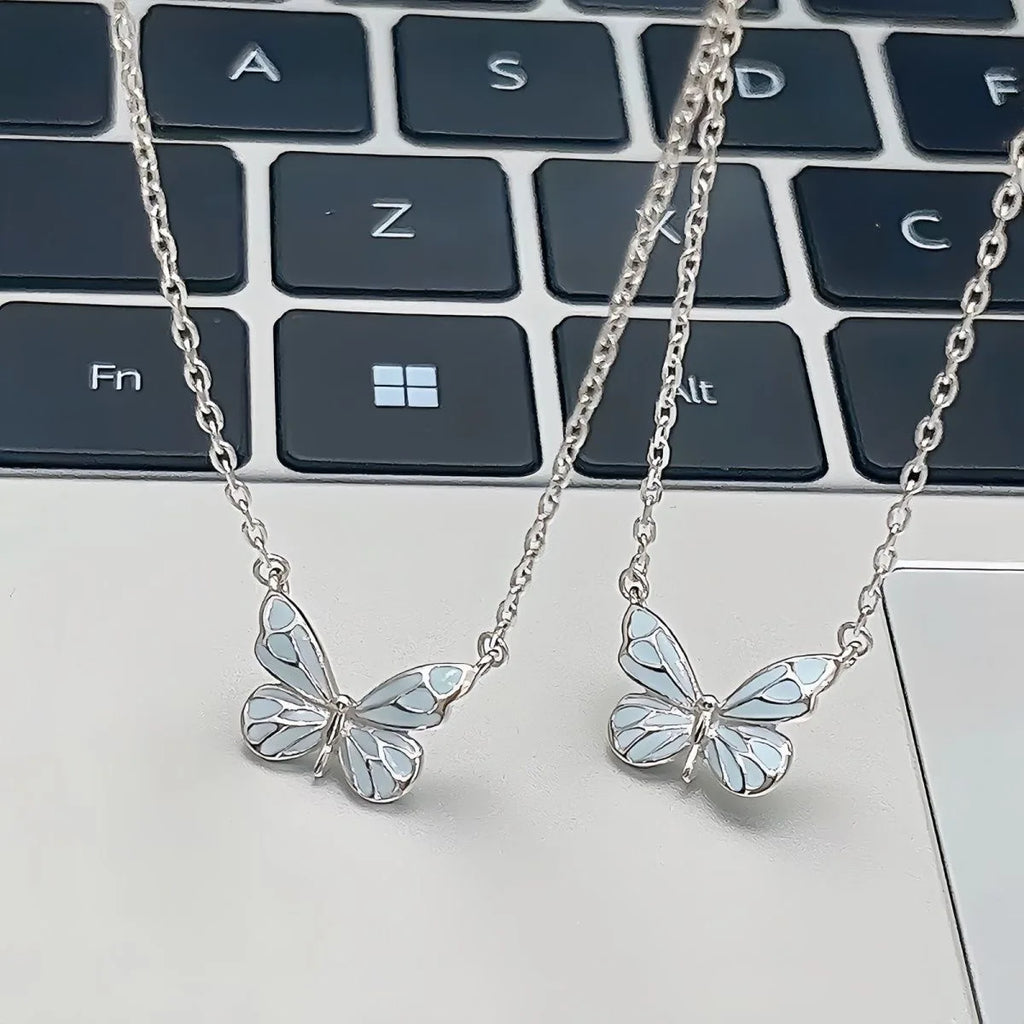 1Pc Luminous Butterfly Necklace Bracelet For Women Girls Vintage Glow In The Dark Pendant Christmas New Year Party Jewelry Gift
