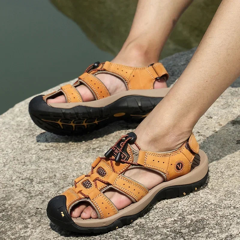 Sandals Summer New Men'sHollow Breathable Sandals Slippers Outdoor Baotou Beach Shoes Dad's Shoes Mens Shoes sandalias2024