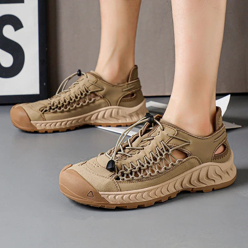 Summer Men Sandals Genuine Leather Casual Sandals Outdoor Antiskid Designer Round Toe Sandals Breathable Waterproof Beach Shoes