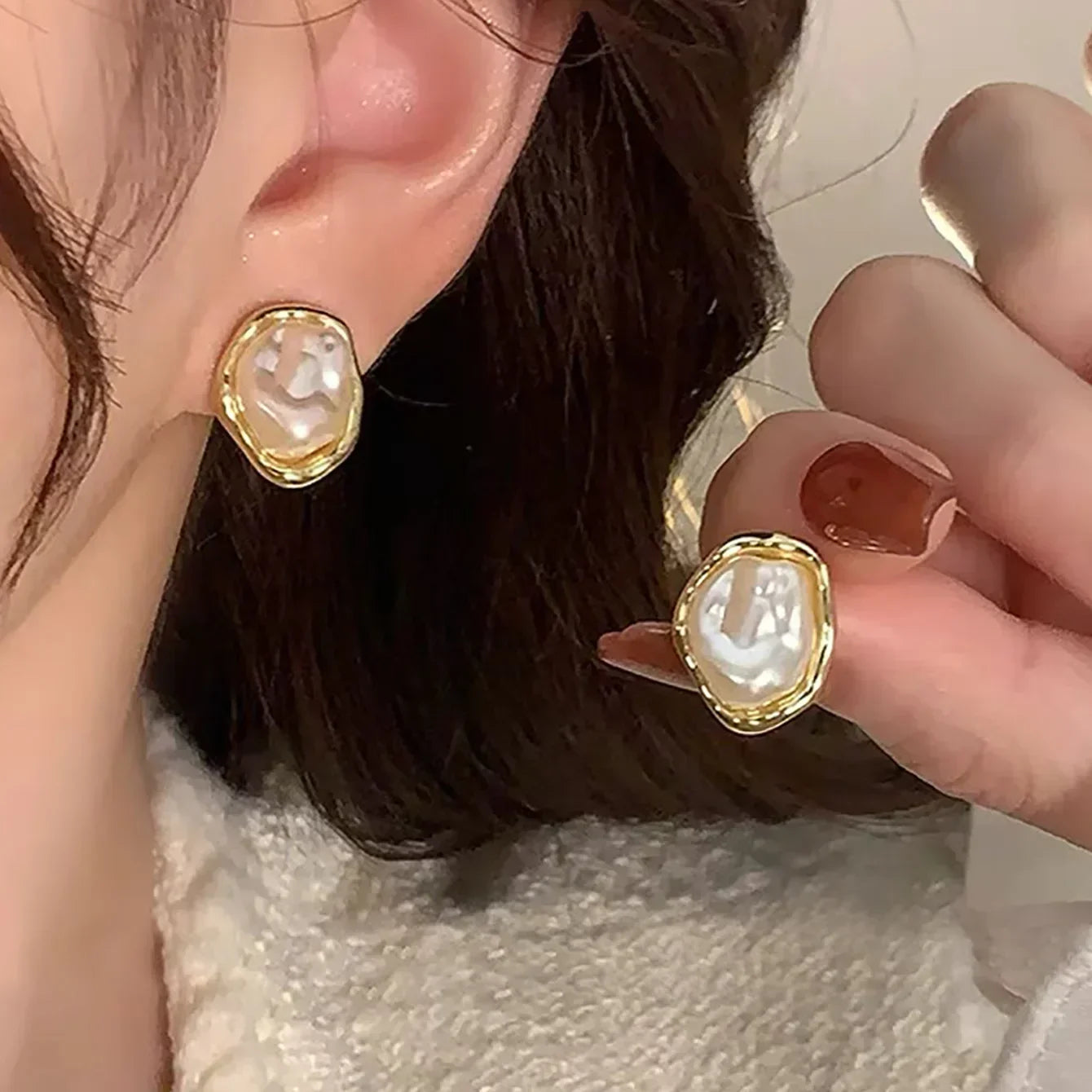 Fashion Geometric Irregular Round Metal Pearl Earrings for Women 2024 Minimalist Style Personality Earrings Trendy Jewelry Gift