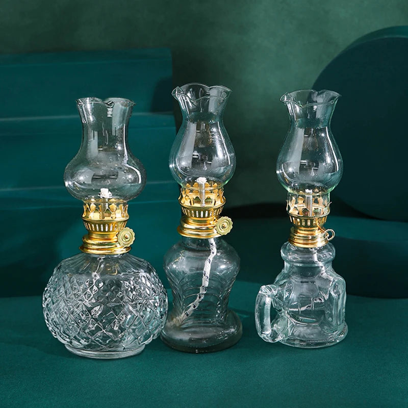 1pc Adjustable Flame Glass Kerosene Lanterns Retro Oil Lamp Glass Family Decorate Lights Portable Adornment Halloween Room Decor
