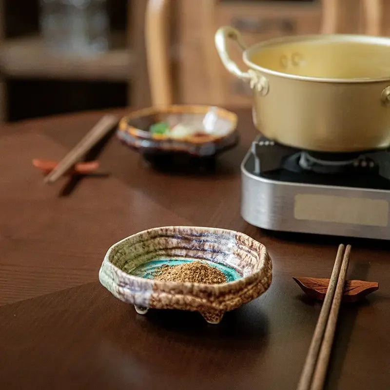 Delicate Dishes Small Dish Shaped High Foot Ceramic Dessert Snack Dish Hot Pot Restaurant Seasoning Dish