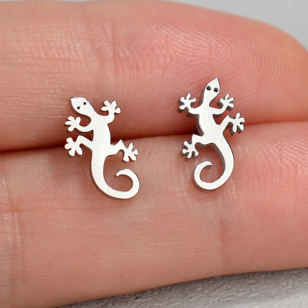 Minimalist Stainless Steel Earings Mini Heart Star Geometric Stud Earrings For Women Cute Cat Dog Flower Leaf Earrings Jewelry