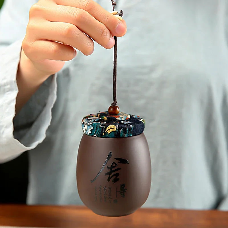 Purple Clay Tea Jar Ceramic Small Can Pu Erh Tea Box Portable Mini Travel Storage Sealed Can for Home Use Teaware Tea Caddies