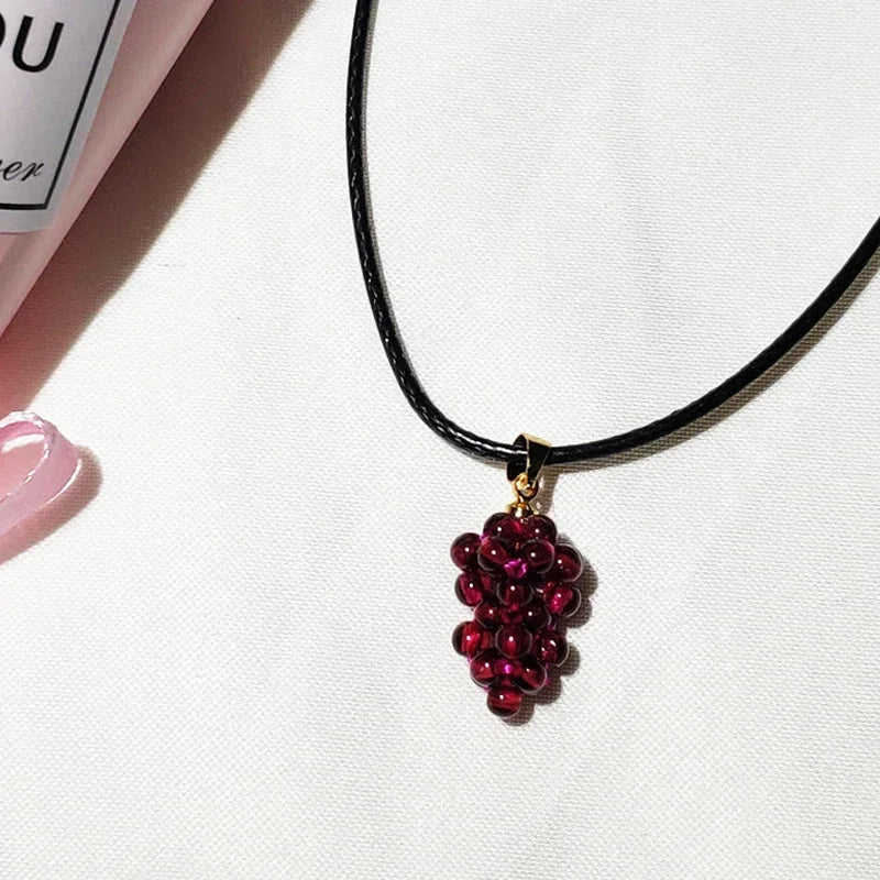1PC Natural Garnet Grape Pendant Women's Necklace Reiki Healing Decoration Mineral Crystals Material Bead Raw Stone Jewelry
