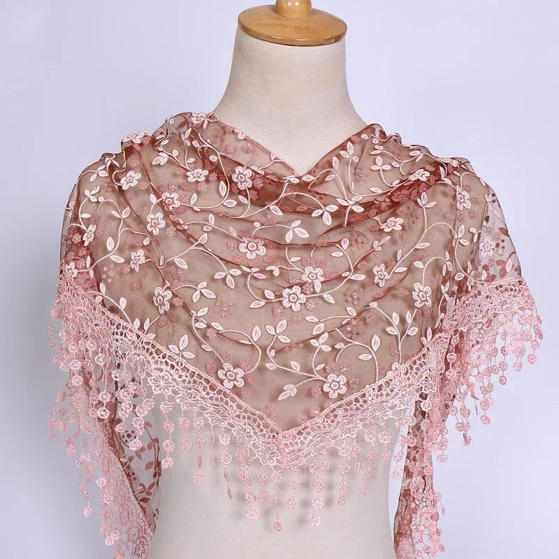 Women Triangle Scarf for Church Prayer Shawl Embroidered Lace Veil Floral Tassel Veils Mantillas for The Church's Pendant Scarve