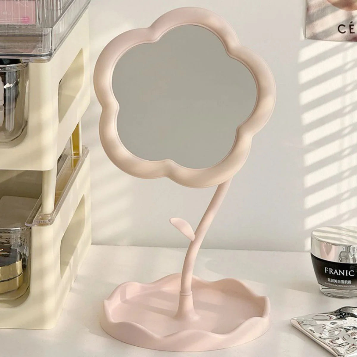 Sunflower Makeup Mirror Girl Dresser Desktop Hanging Jewelry Beauty Mirror Bedroom Dorm Dressing Mirror Removable Portable ﻿