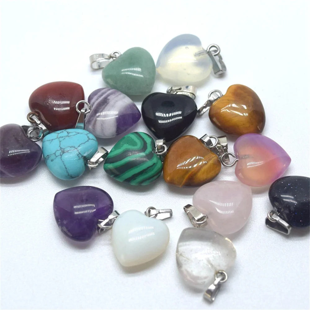 1.5cm Boutique Natural Stone Jade Heart Heart Shaped Necklace Pendant Personalized Agate Pendant Heart Shaped Buckle Jewelry