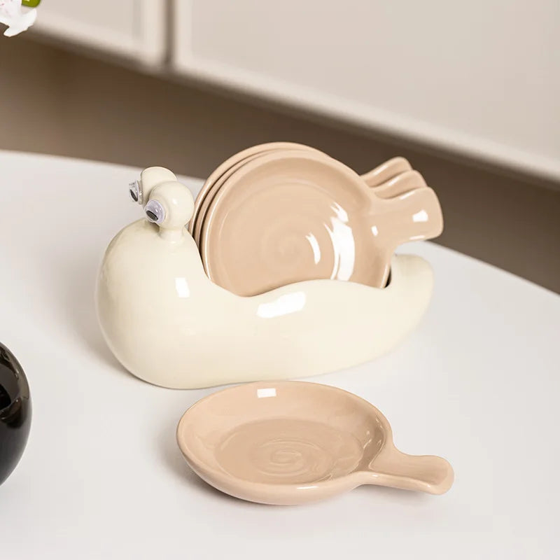 Snail Ceramic Small Dish Household Flavor Dish Hot Pot Dipping Dish Cute Creative Soy Sauce Dish Seasoning Vinegar Dish
