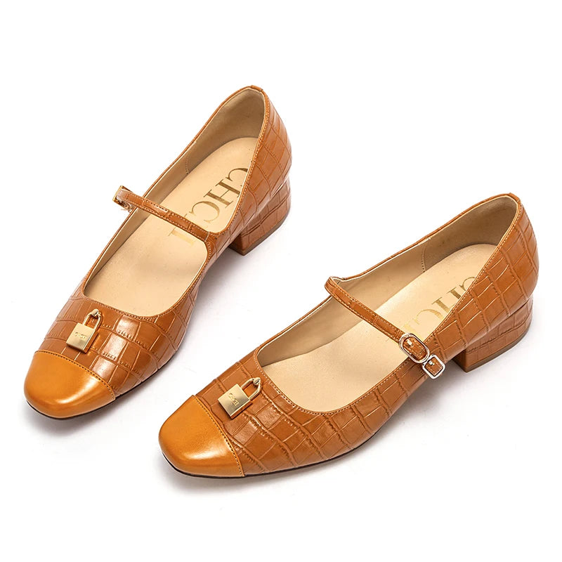 Women Casual Shoes Middle High Heels Spring Summer Leather Sandals Printed Metal Decoration Casual Leather Shoes