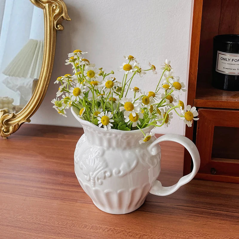 Fashion Retro Relief Ceramic Vase Living Room Desktop Decoration White Milk Pot Vase Home Decoration