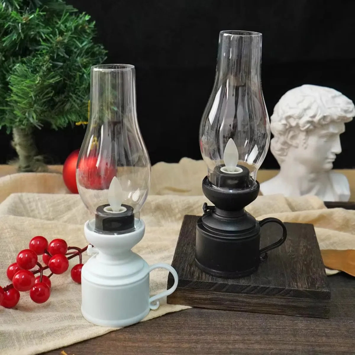 Vintage Lantern Retro Design LED Hanging Oil Lamp Battery Operated Decorative for Home Holiday Christmas Gifts Home Decor