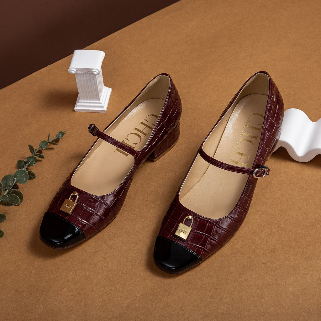 Women Casual Shoes Middle High Heels Spring Summer Leather Sandals Printed Metal Decoration Casual Leather Shoes