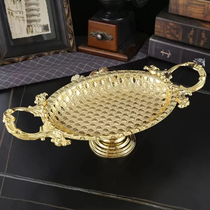 European Vintage Iron Art Metal Fruit Tray Gold round Serving Plate Home Living Room Decor Kitchen Storage Dish