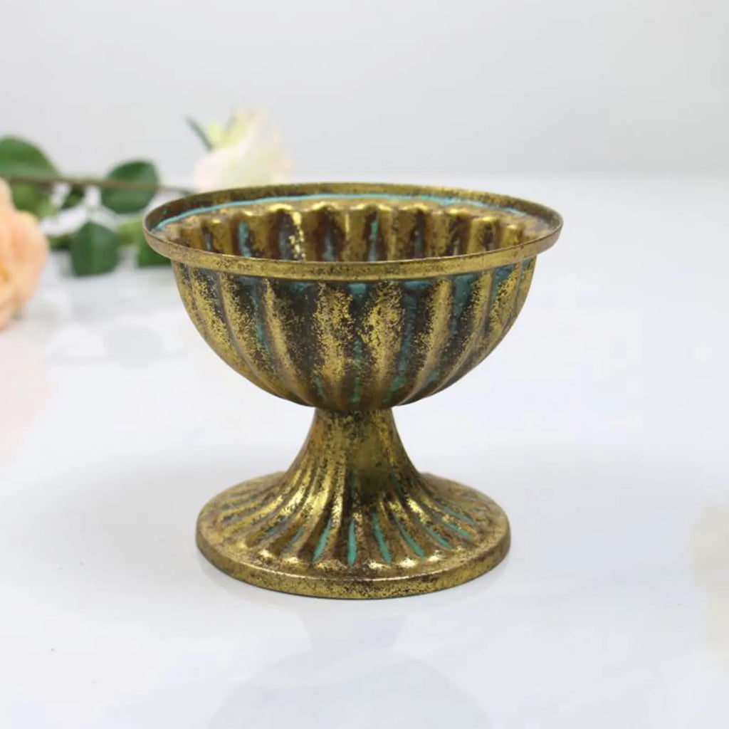 Decorative Vase Urn Planter Photography Props Traditional Flower Pot Small Flowerpot for Bedroom Indoor Wedding Dining Table